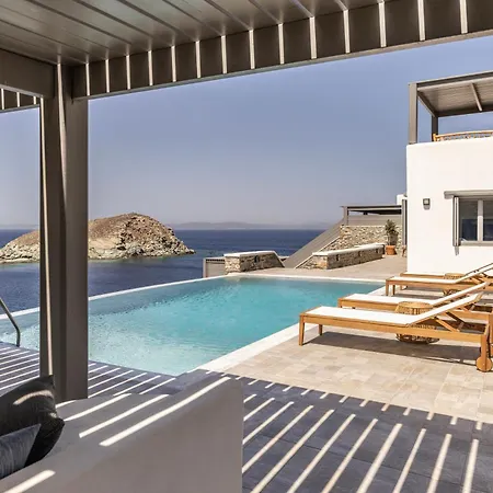 Villa Kephala, Beachfront Luxury With Pool *