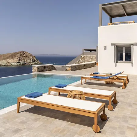 Kephala, Beachfront Luxury With Pool * Grionisi