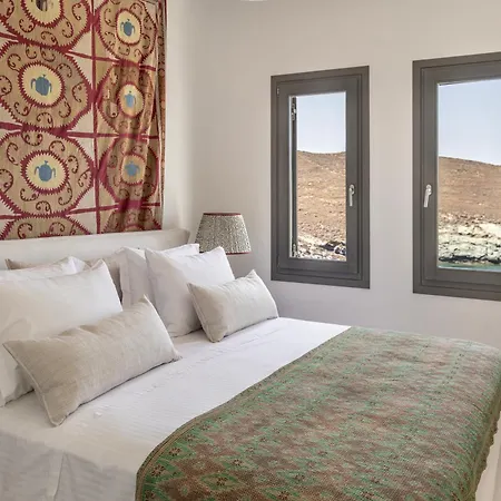Villa Kephala, Beachfront Luxury With Pool Grionisi