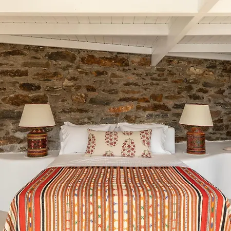 Villa Kephala, Beachfront Luxury With Pool