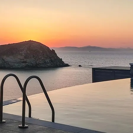 Kephala, Beachfront Luxury With Pool Villa Grionisi