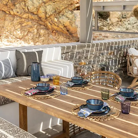 Kephala, Beachfront Luxury With Pool * Grionisi