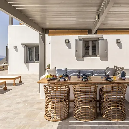 Kephala, Beachfront Luxury With Pool *